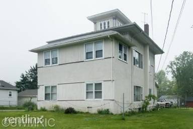 Main picture of 608 W Michigan Ave