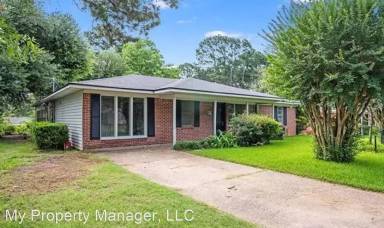 Main picture of 9121 Laurie Ln