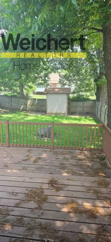 Main picture of 803 W Main St