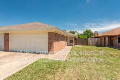 Main picture of 731 Bluebonnet Dr