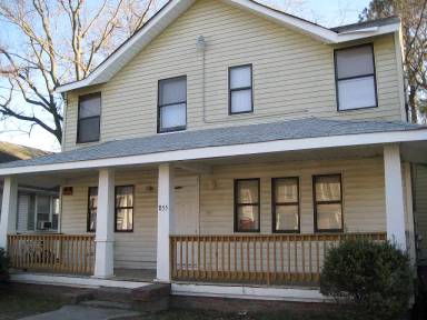 Main picture of 855 W 41st St