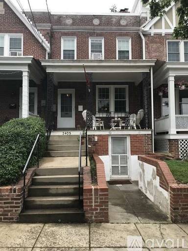 Main picture of 2417 Huidekoper Pl NW