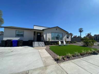 Main picture of 5007 La Dorna St