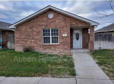 Main picture of 2800 Steves Way