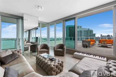 Main picture of Paramount Bay