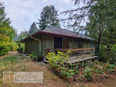 Main picture of 3635 SW 87th Ave