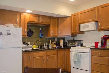 Main picture of 64 Queensberry St