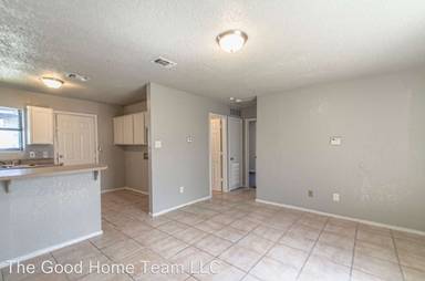 Main picture of 3848 Waldorf St