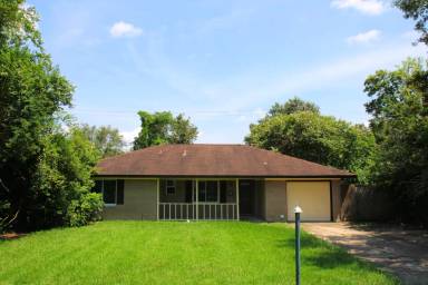 Main picture of 114 Birch St