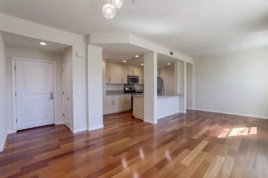 Main picture of 1069 Saginaw Ter