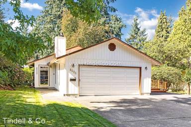 Main picture of 8525 SW 41st Ave