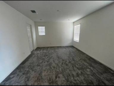 Main picture of 2462 Bellinzona Pl