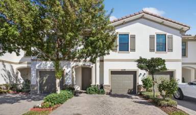 Main picture of 4408 Hemlock Dr