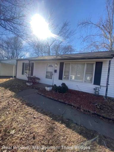Main picture of 9819 Lorna Ln