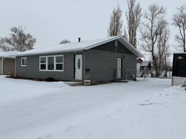 Main picture of 1204 13th Ave W