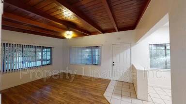 Main picture of 1018 West St