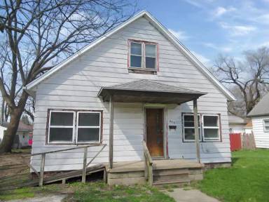 Main picture of 804 E University Ave