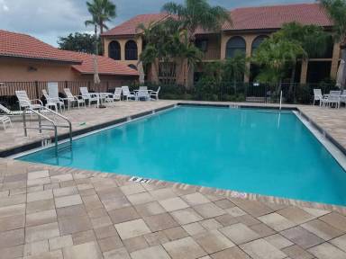 Main picture of 5510 SW 4th Pl