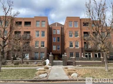Main picture of 1631 N Emerson St