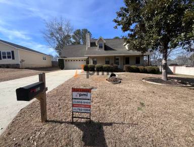 Main picture of 503 Countrywood Dr