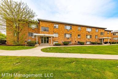 Main picture of 2829 W Erie Ave