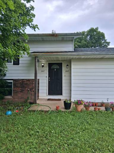 Main picture of 245 Egan St