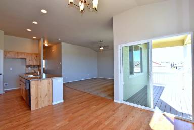 Main picture of 610 Rosedale St