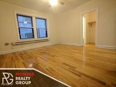 Main picture of 540 W Wellington Ave