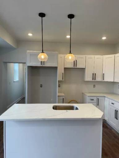 Main picture of 3020 Miller St