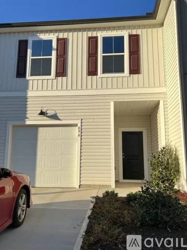 Main picture of 894 Falls Grove Trl