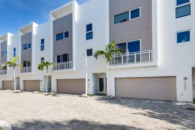 Main picture of 1343 N Ocean Blvd