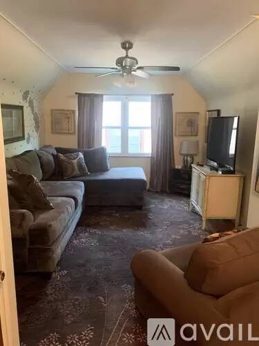 Main picture of 6749 Richard Ave