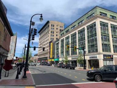 Main picture of 531 Main St
