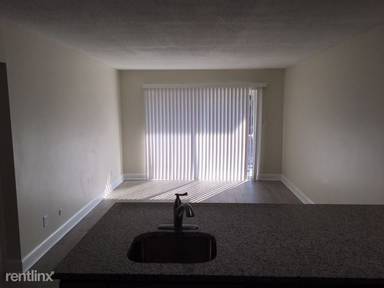 Main picture of 337 N Trask St