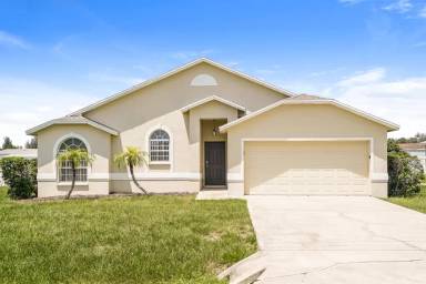 Main picture of 4944 Palm View Dr N