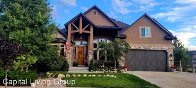 Main picture of 2184 E Eagle Crest Dr