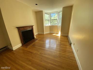 Main picture of 74 E Brookline St