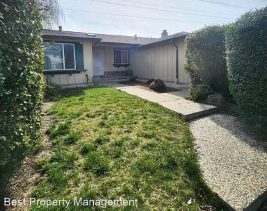 Main picture of 2117 Robles Dr