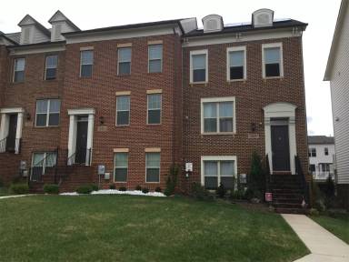 Main picture of 13251 Tivoli Lake Blvd