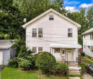 Main picture of 1032 Clay St