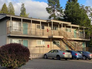 Main picture of 567 NE Casper St