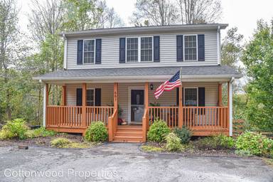 Main picture of 687 Padgettown Rd