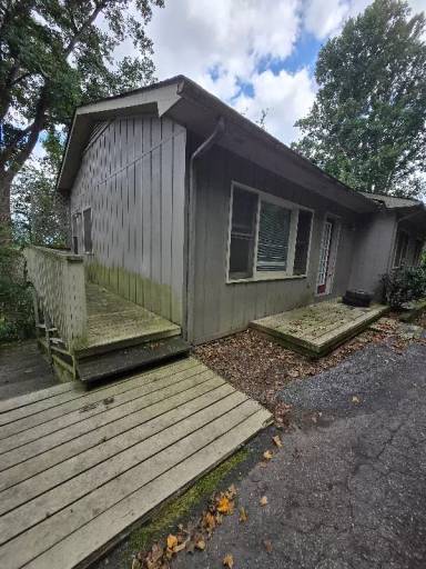 Main picture of 60 Kirkman Rd