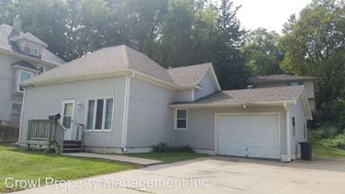 Main picture of 422 Franklin Ave