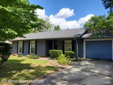 Main picture of 1133 Strathdon Ave
