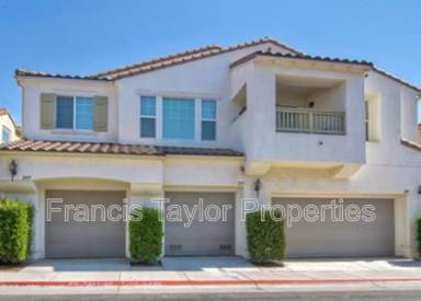 Main picture of 251 Aurora Ave