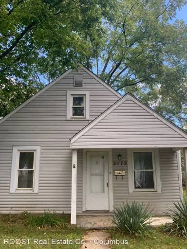 Main picture of 2172 Lexington Ave