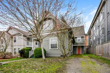 Main picture of 5240A - D Brooklyn Ave NE