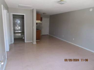 Main picture of 303 Highland Ave