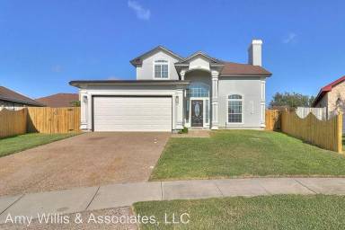Main picture of 3605 Berkeley Dr
